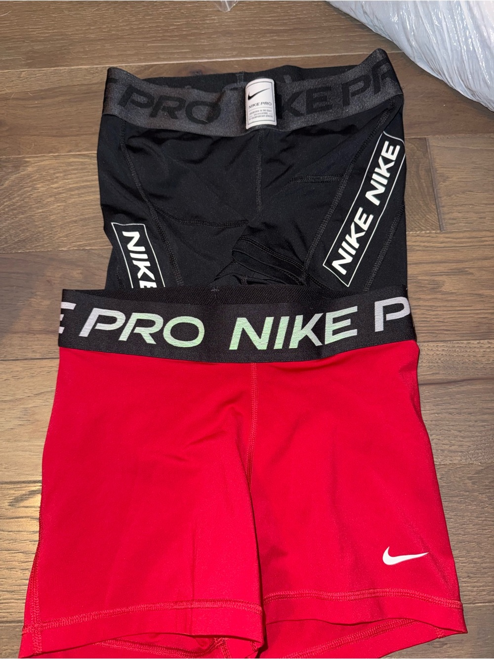 Nike Pro